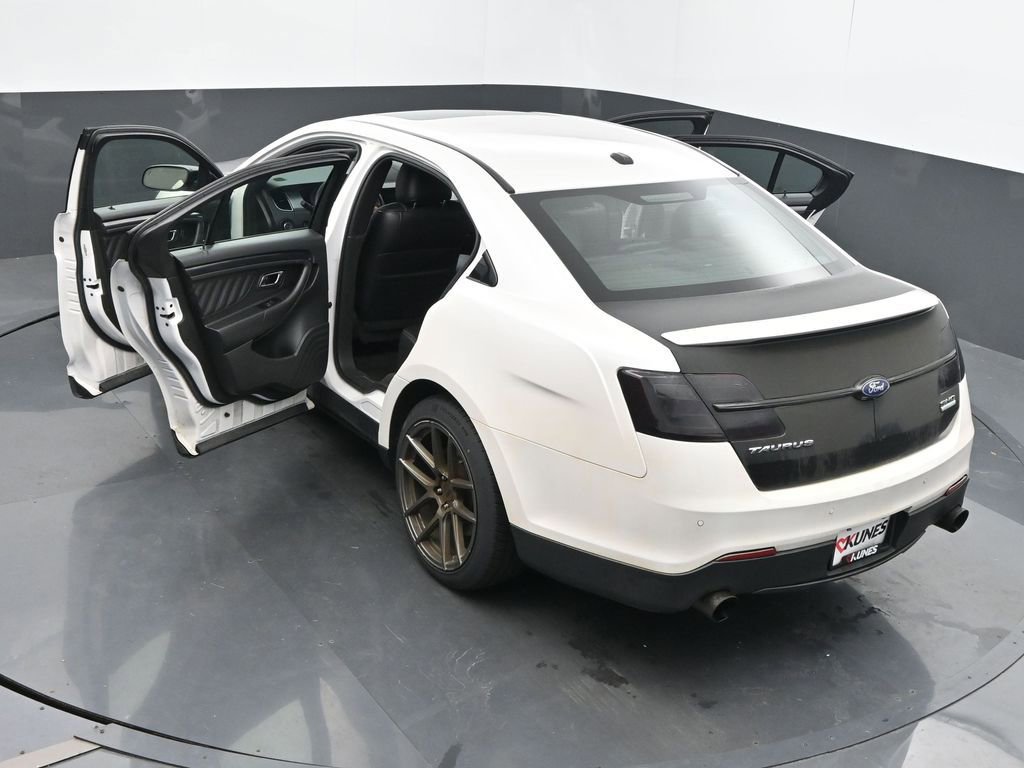 Used 2017 Ford Taurus SHO AWD/4WD image 63