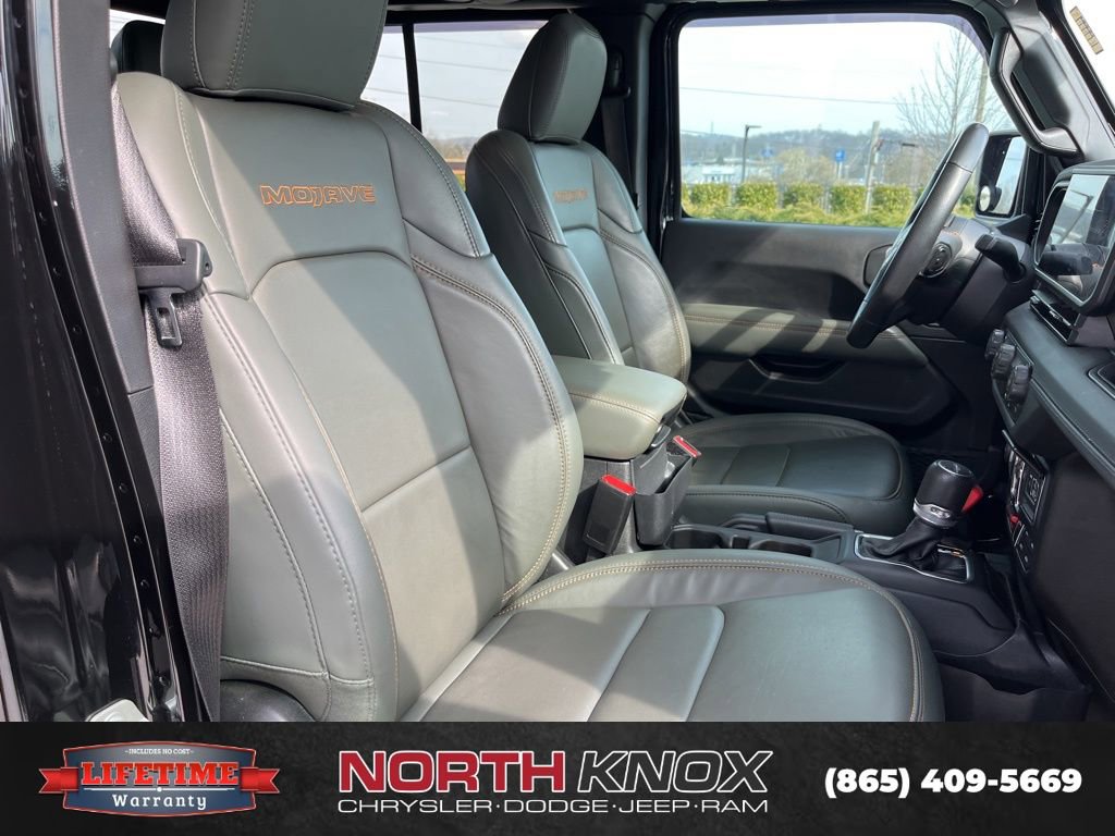 Used 2024 Jeep Gladiator Mojave w/ Convenience Group image 26