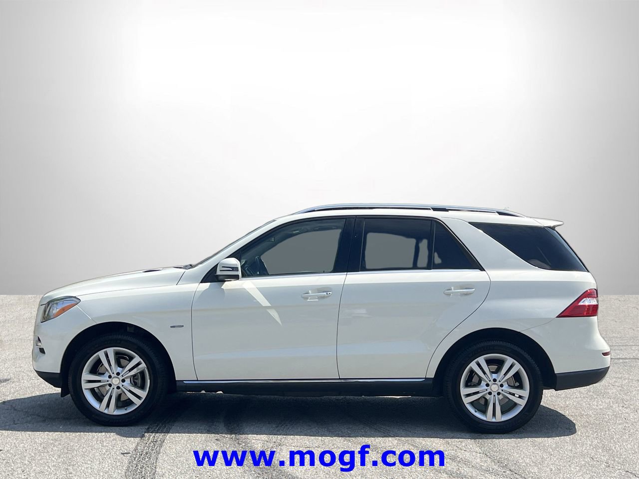 Used 2012 Mercedes-Benz ML 350 4MATIC image 24