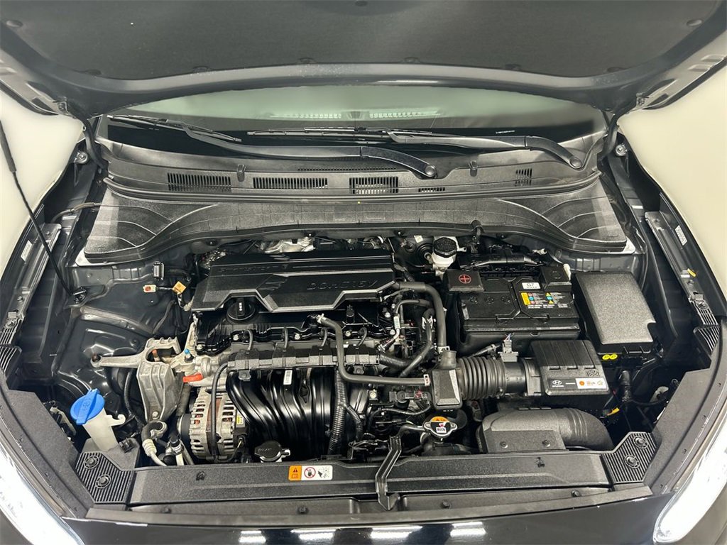 Used 2023 Hyundai Kona SE w/ Cargo Package image 23