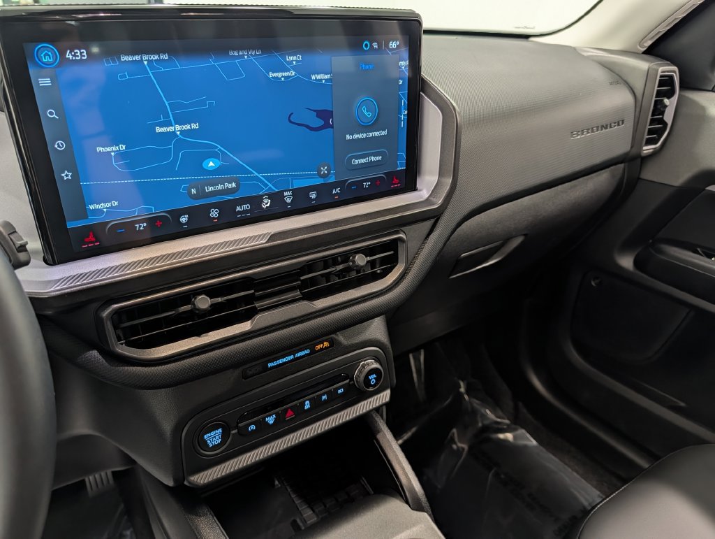 Used 2025 Ford Bronco Sport Outer Banks w/ Outer Banks Tech Package+ AWD/4WD image 11
