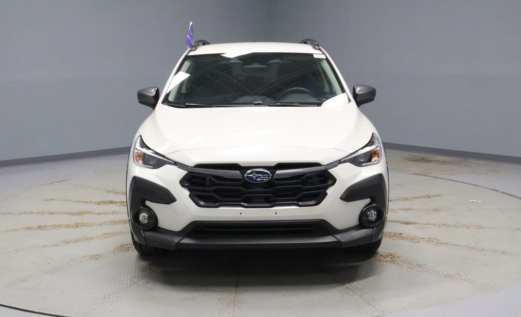 Used 2024 Subaru Crosstrek 2.0i Premium w/ Popular Package #3 image 5