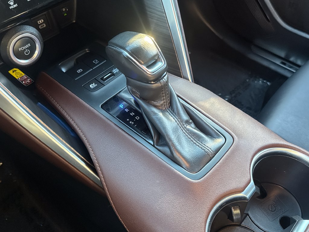 Used 2023 Toyota Venza XLE AWD/4WD image 28