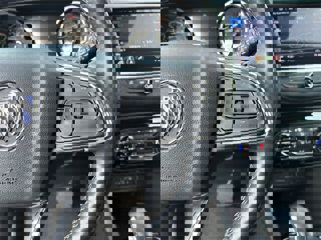 Used 2020 Buick Encore GX Essence w/ Advanced Technology Package image 27