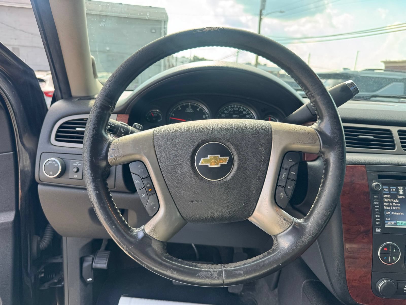 Used 2013 Chevrolet Tahoe LTZ AWD/4WD image 18