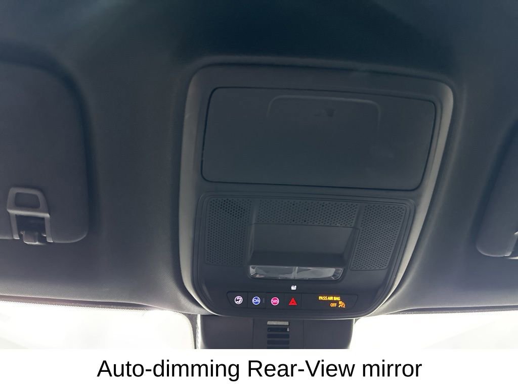 Used 2025 Buick Enclave Preferred image 47