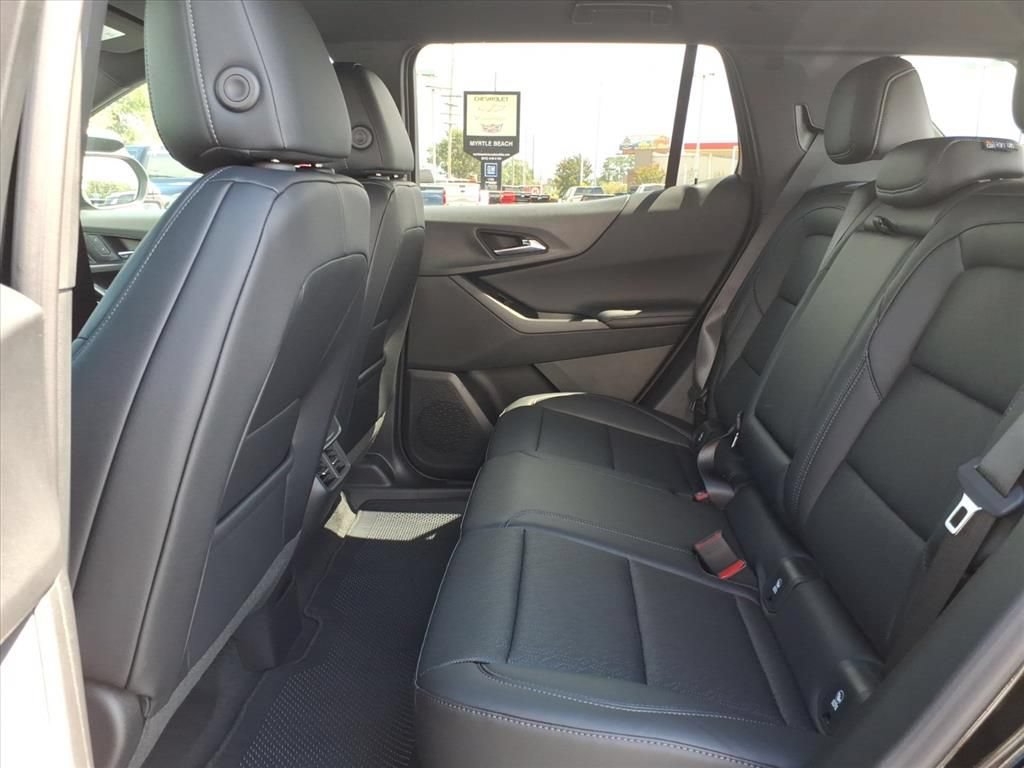 New 2027 Chevrolet Equinox LT w/ Convenience Package II FWD image 14