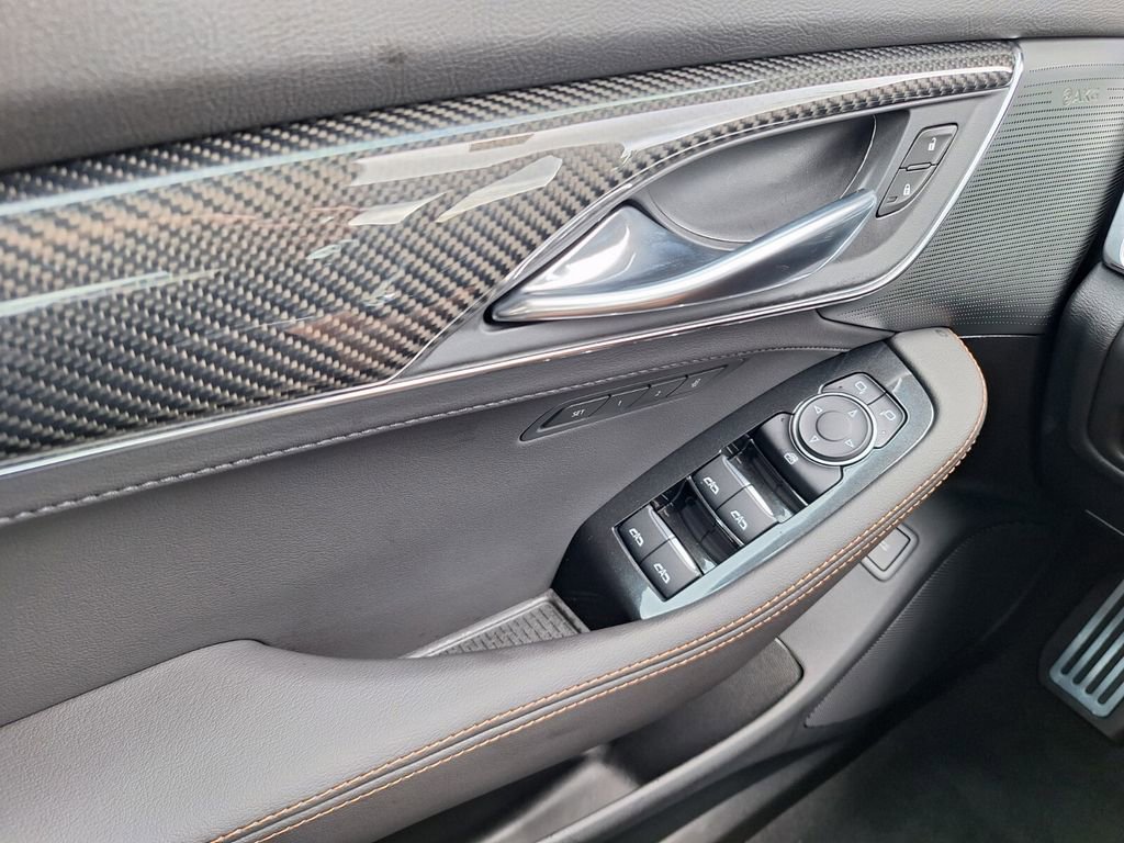 New 2026 Cadillac CT5 V AWD/4WD image 17