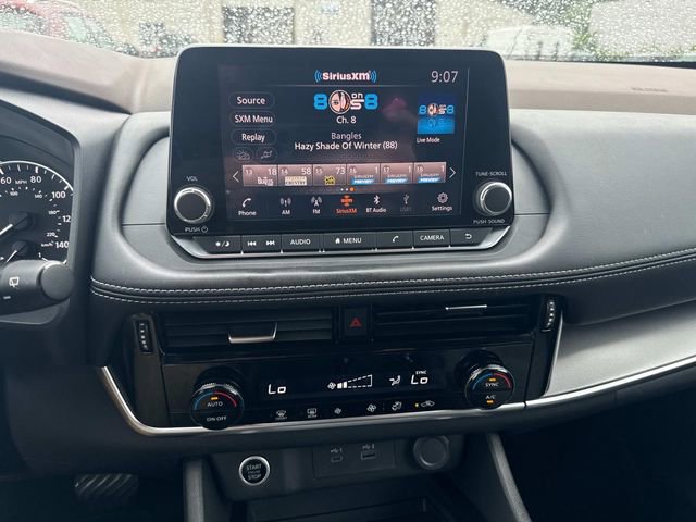 Used 2022 Nissan Rogue SV image 24