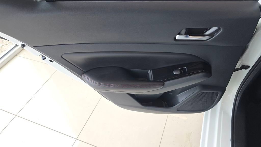 Used 2023 Nissan Altima 2.5 SR image 21