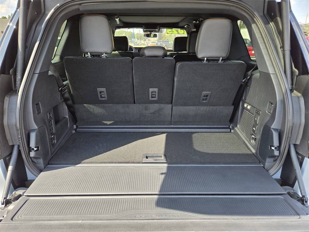 New 2025 Ford Expedition Tremor image 16