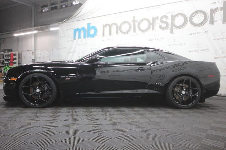 Used 2011 Chevrolet Camaro SS w/ RS Package RWD image 3