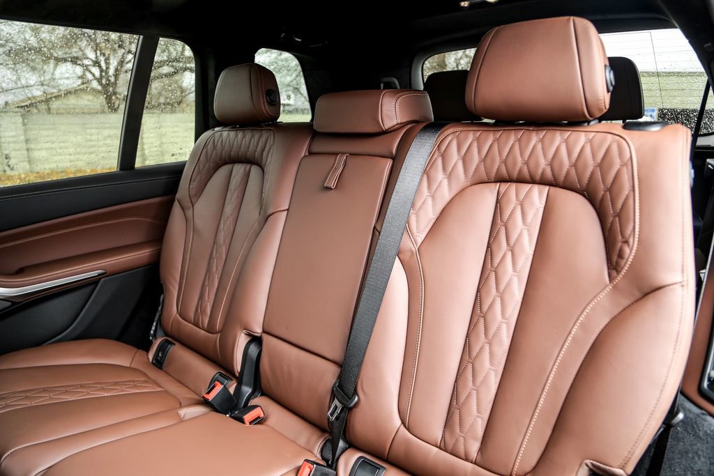 New 2026 BMW X7 xDrive40i w/ Executive Package image 25