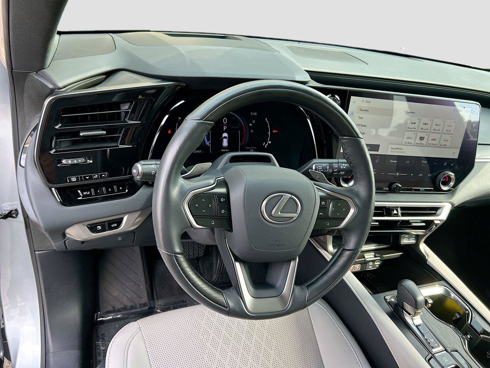 Used 2024 Lexus RX 350 Premium Plus w/ Convenience Package FWD image 39