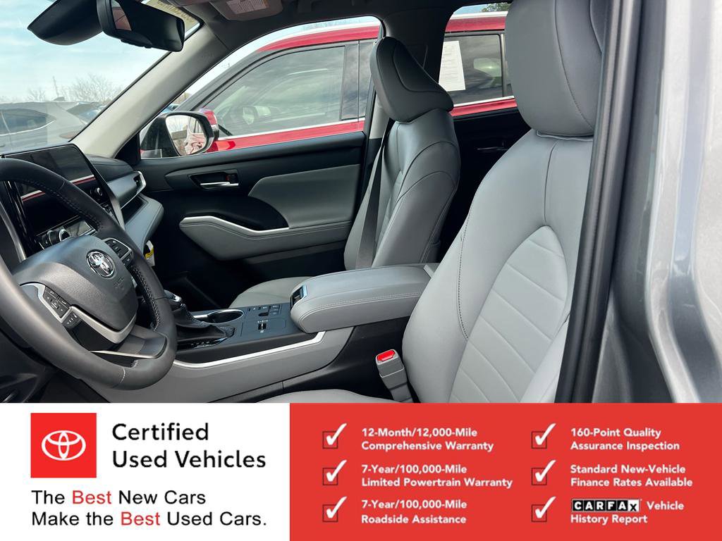 Certified 2026 Toyota Highlander XLE image 11