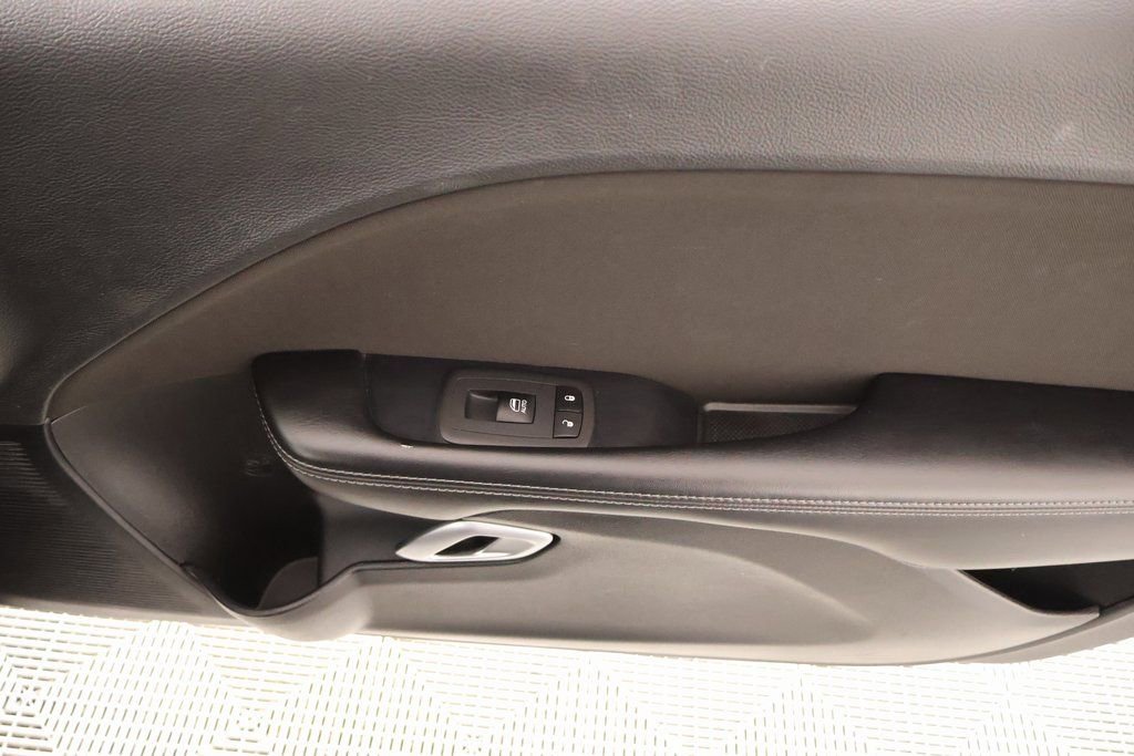 Used 2020 Dodge Challenger SXT w/ Cold Weather Group image 15