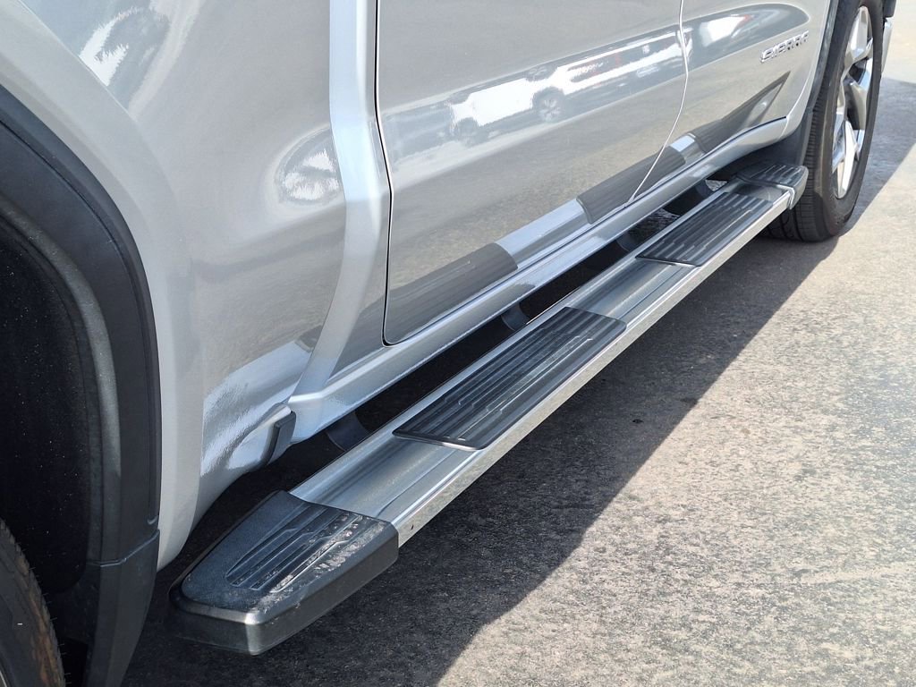 Used 2022 GMC Sierra 1500 SLT w/ SLT Premium Plus Package image 33