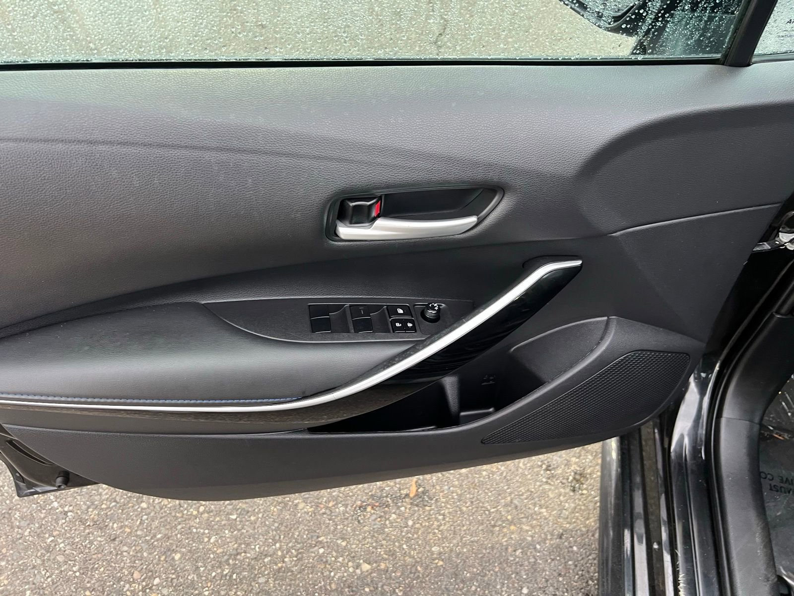 Used 2021 Toyota Corolla XSE w/ Carpet Mat Package (TMS) FWD image 13