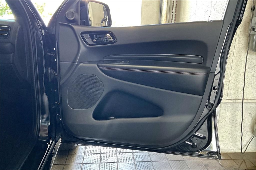 Used 2025 Dodge Durango GT RWD image 22