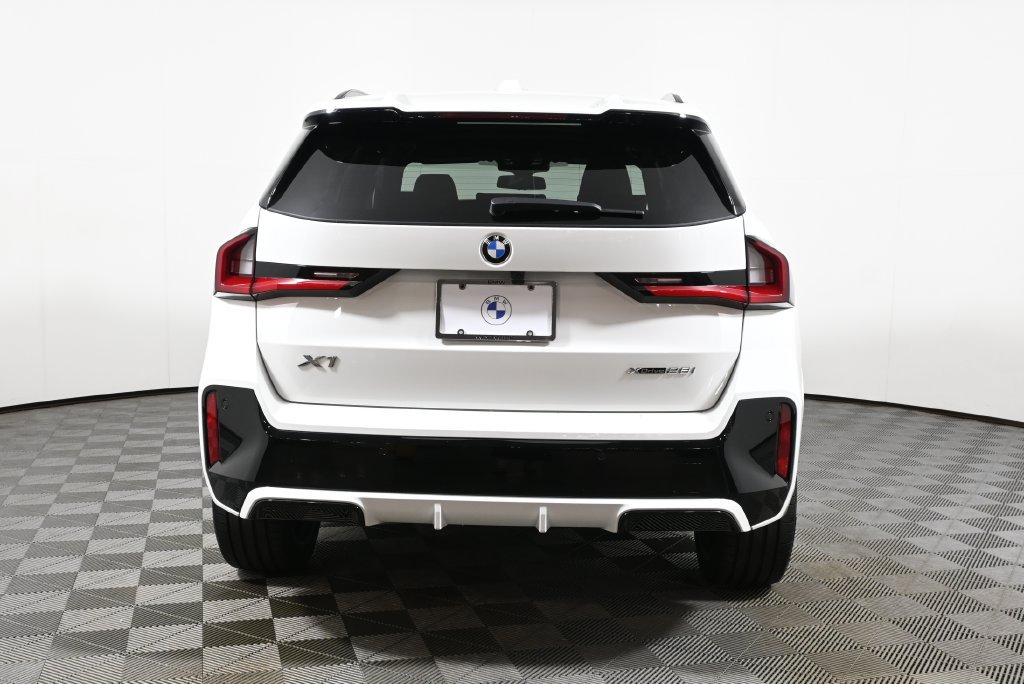 New 2027 BMW X1 xDrive28i AWD/4WD image 6