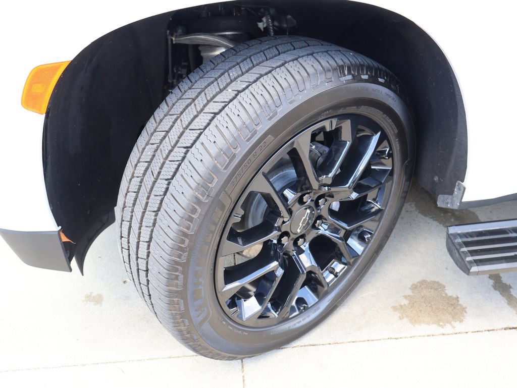 Certified 2024 Chevrolet Tahoe High Country AWD/4WD image 49