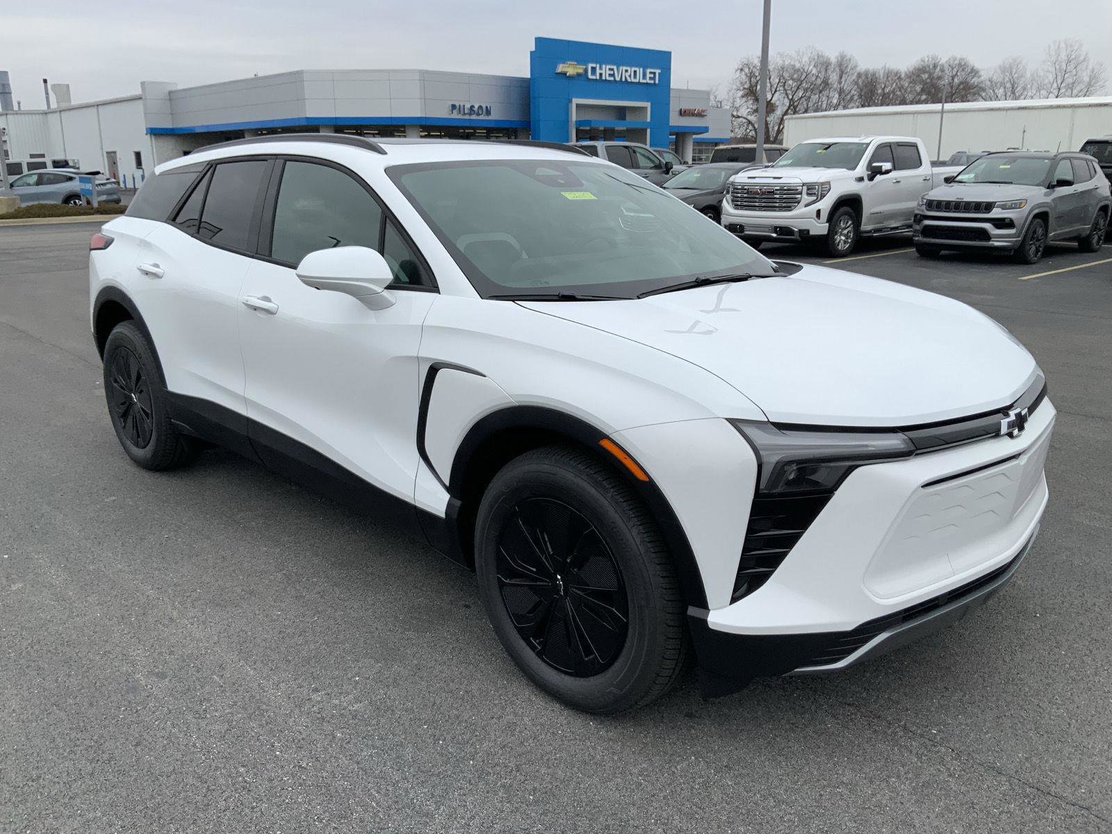 New 2026 Chevrolet Blazer EV LT image 2