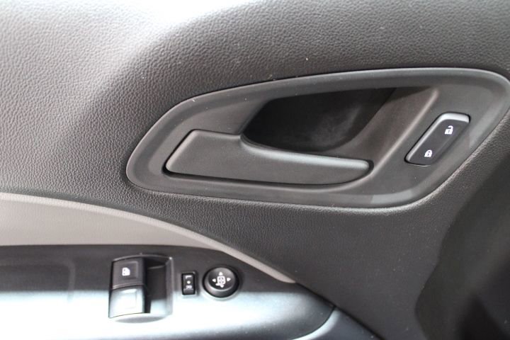 Used 2015 Chevrolet Colorado W/T w/ WT Convenience Package image 14