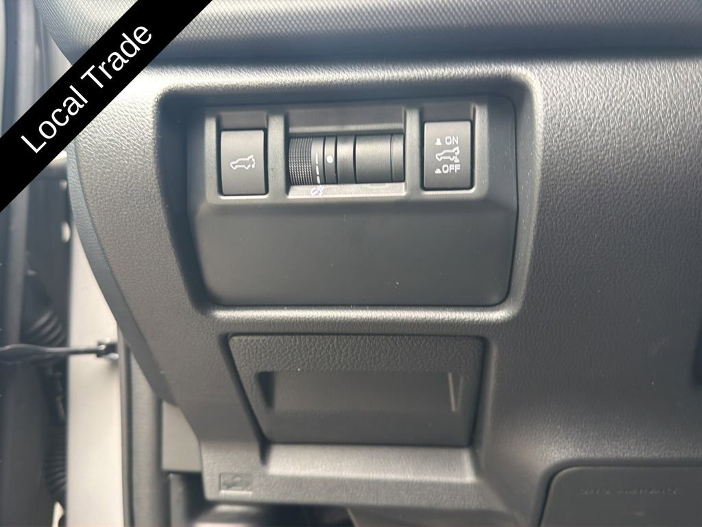 Used 2025 Subaru Forester Touring w/ Popular Package - Touring AWD/4WD image 22