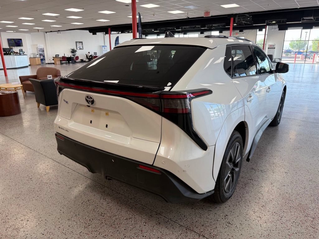 Used 2026 Toyota bZ AWD/4WD image 5
