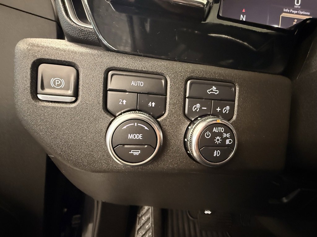 Used 2024 GMC Sierra 1500 Elevation image 23