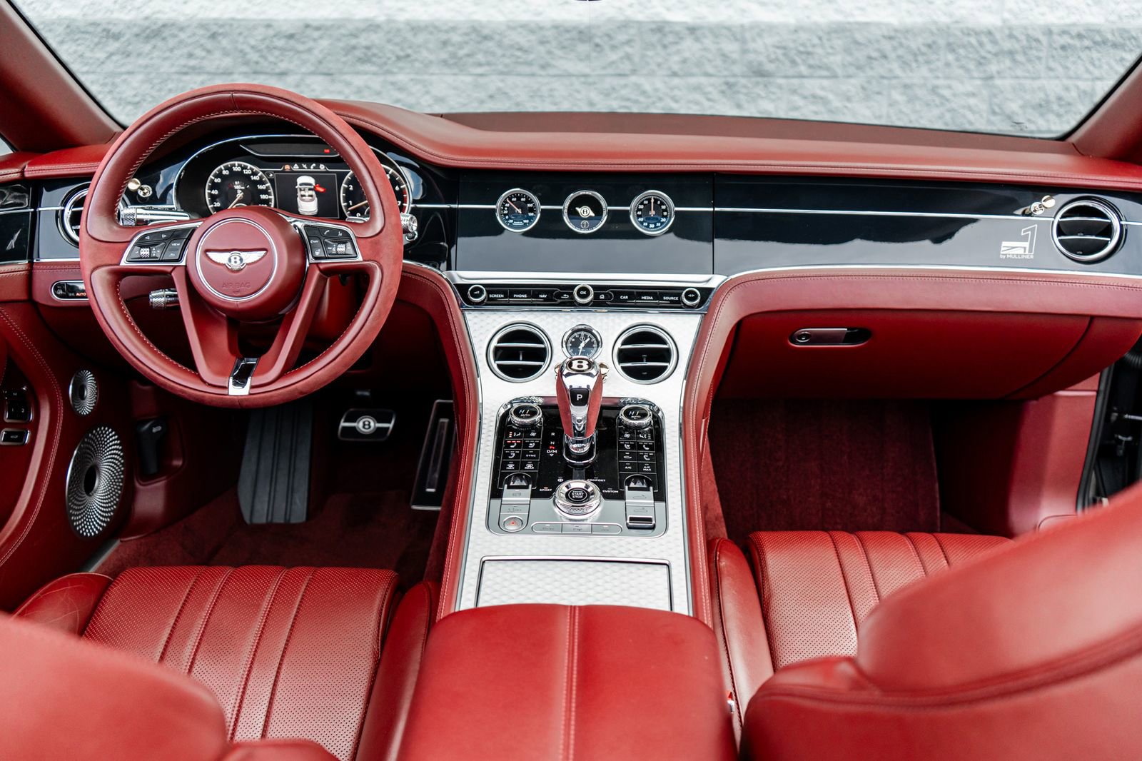 Used 2020 Bentley Continental GT image 4