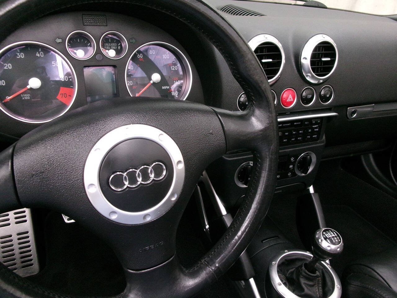 Used 2001 Audi TT 1.8T AWD/4WD image 29