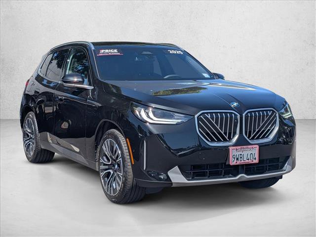 Used 2025 BMW X3 xDrive30i w/ Premium Package AWD/4WD image 3