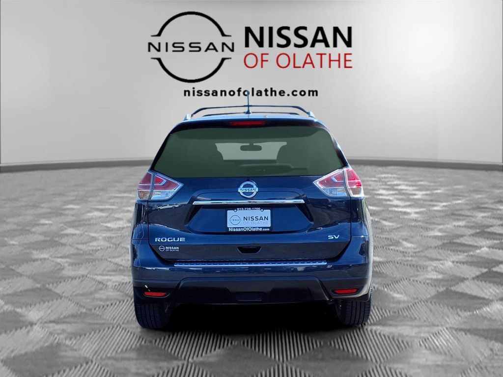 Used 2016 Nissan Rogue SV image 29