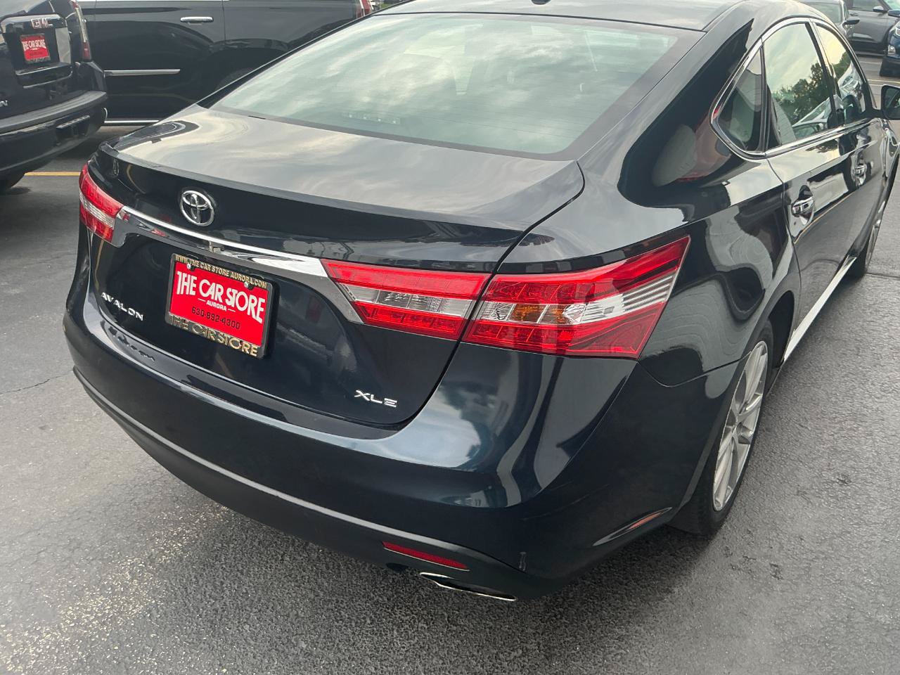 Used 2015 Toyota Avalon XLE Touring FWD image 26