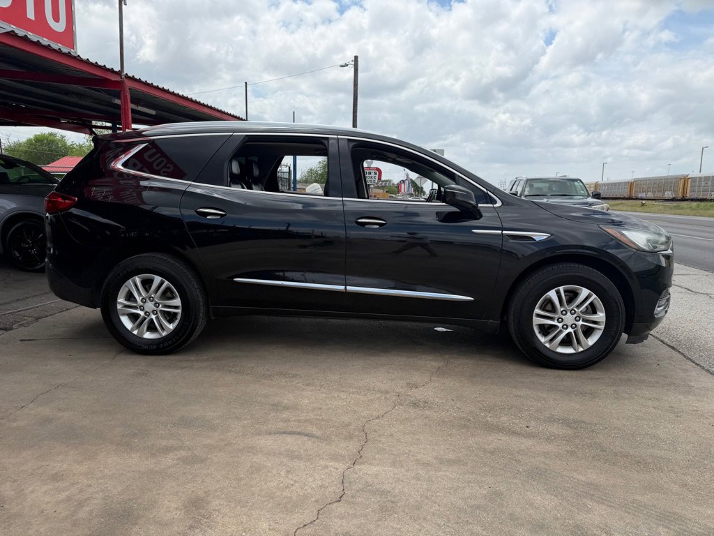Used 2018 Buick Enclave Essence w/ Trailering Package FWD image 34