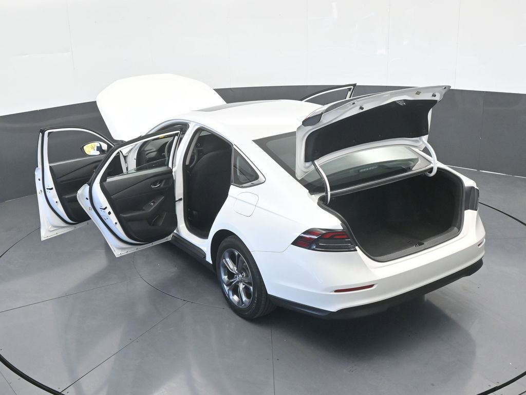 Used 2023 Honda Accord EX image 67