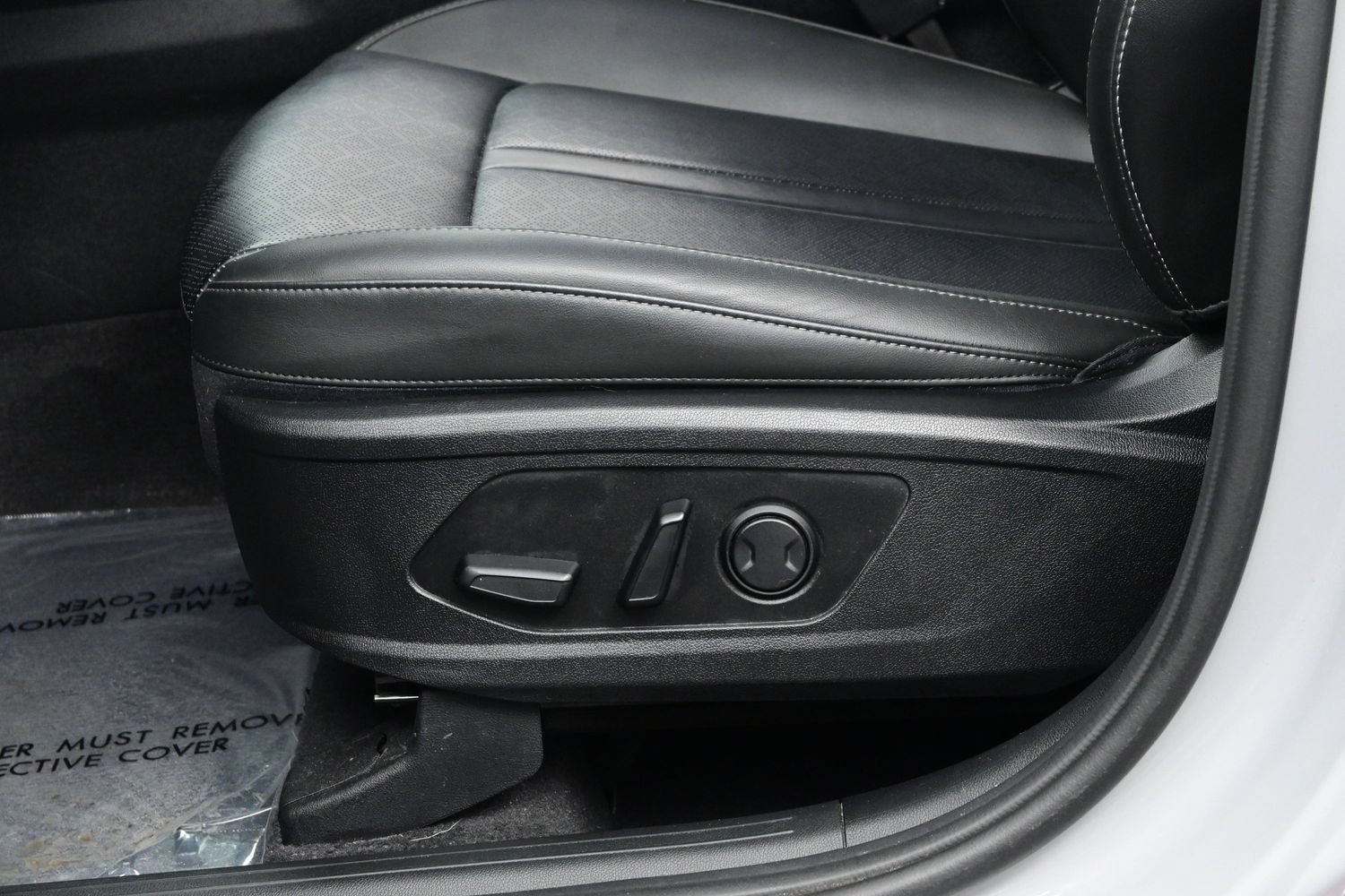 Used 2023 Kia Sorento SX FWD image 11