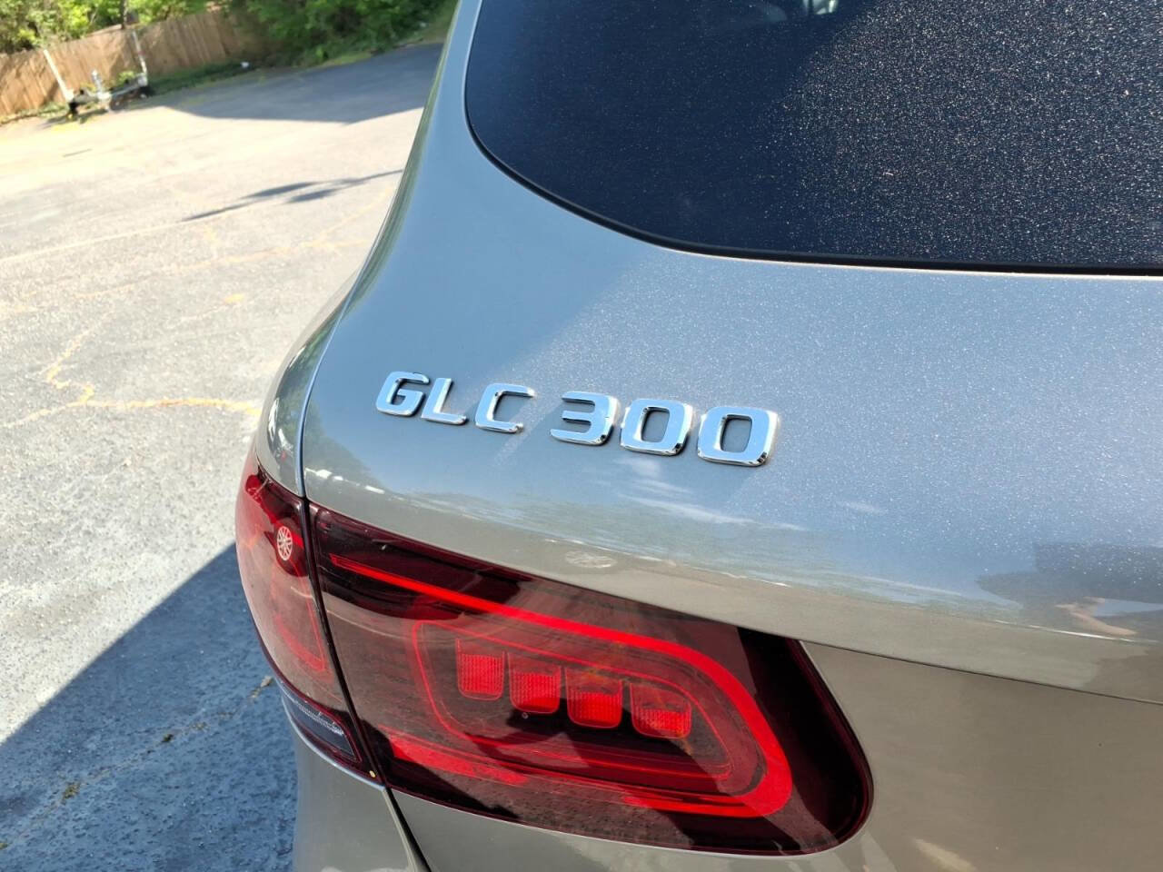 Used 2020 Mercedes-Benz GLC 300 image 5