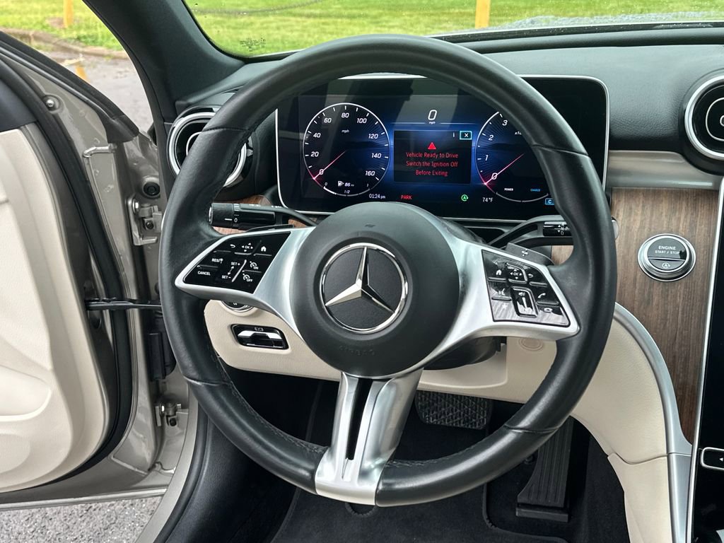 Used 2023 Mercedes-Benz C 300 Sedan image 17