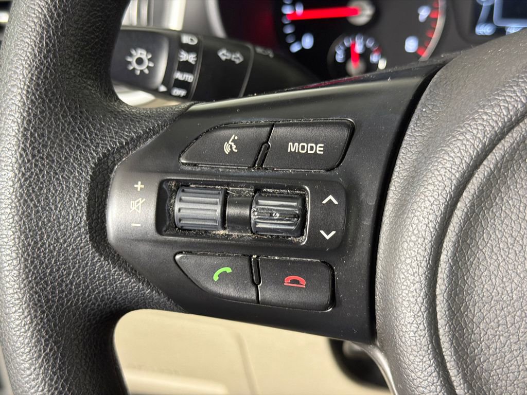 Used 2018 Kia Sorento FWD image 24