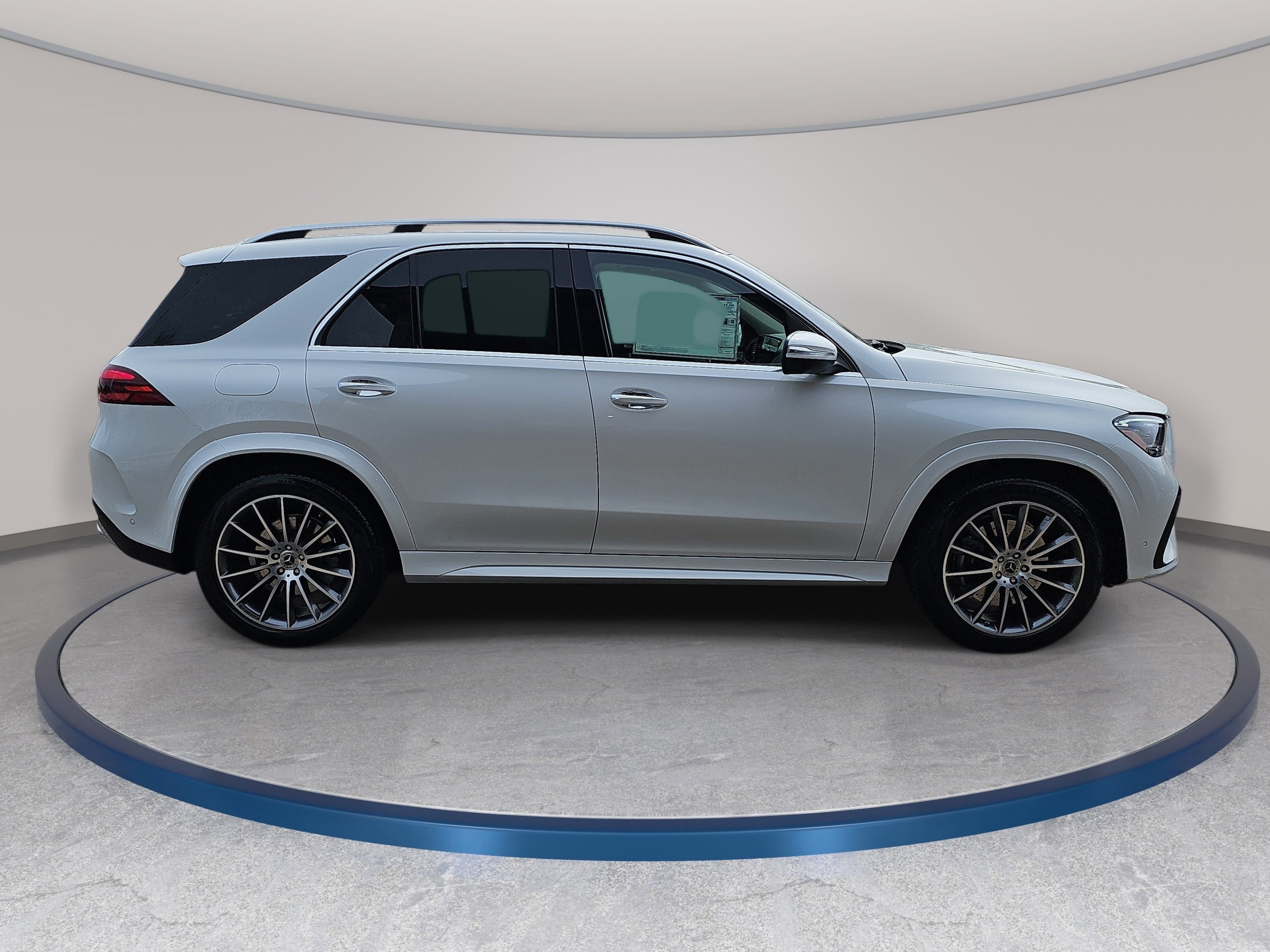 New 2026 Mercedes-Benz GLE 450 4MATIC image 4