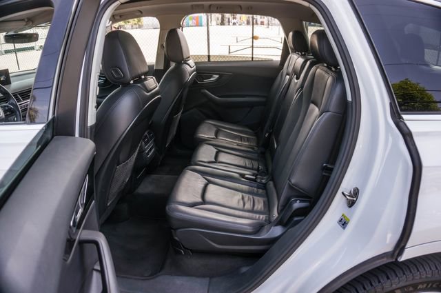 Used 2017 Audi Q7 3.0T Premium AWD/4WD image 43