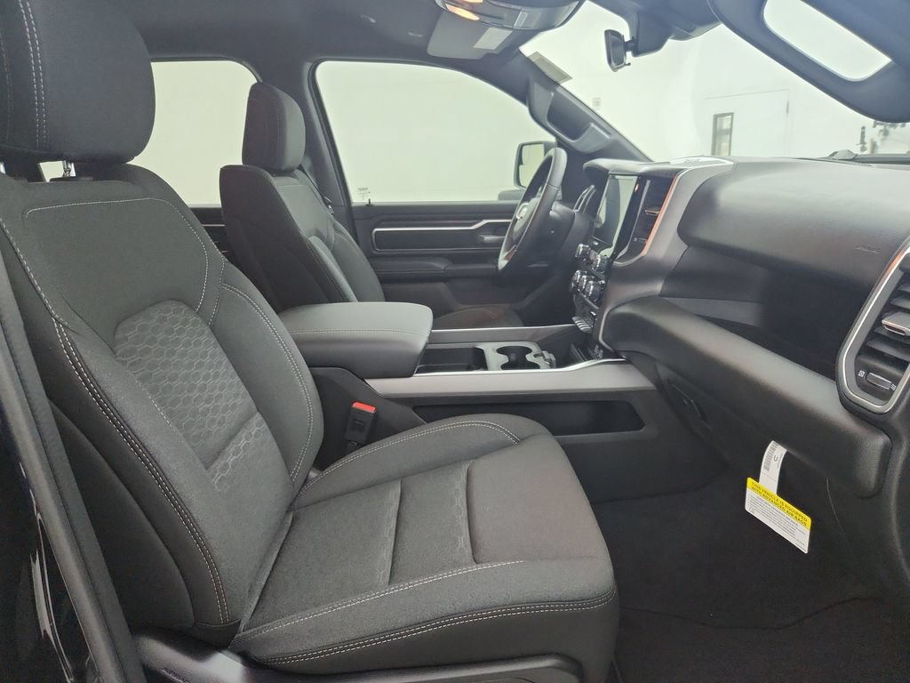 New 2026 RAM 1500 Big Horn AWD/4WD image 30