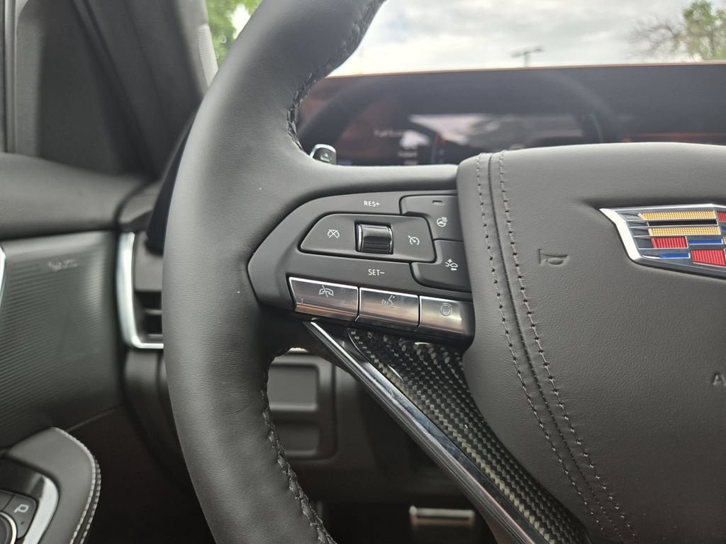 New 2026 Cadillac CT5 V w/ Technology Package AWD/4WD image 17