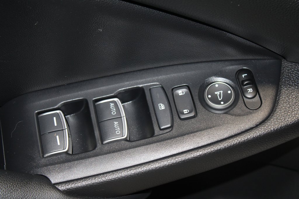 Used 2022 Honda Accord Sport image 9