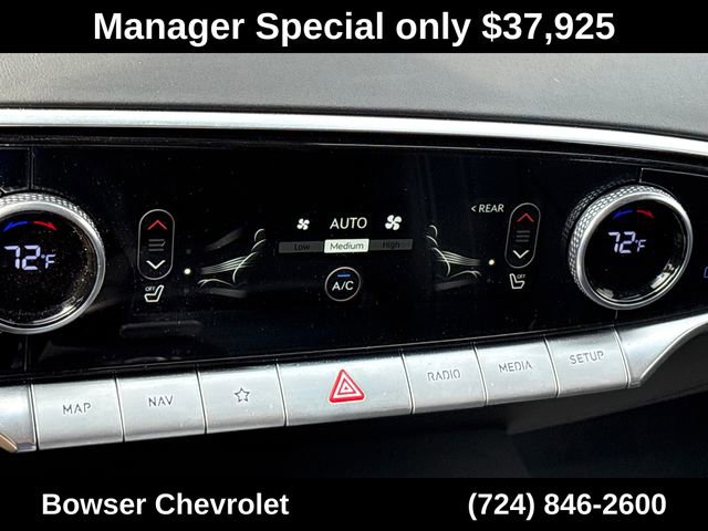 Used 2025 Genesis GV70 2.5T AWD/4WD image 16