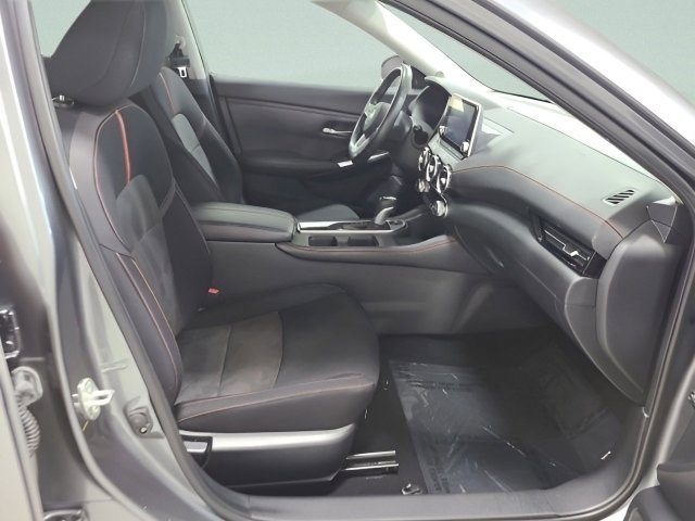 Used 2021 Nissan Sentra SR FWD image 11