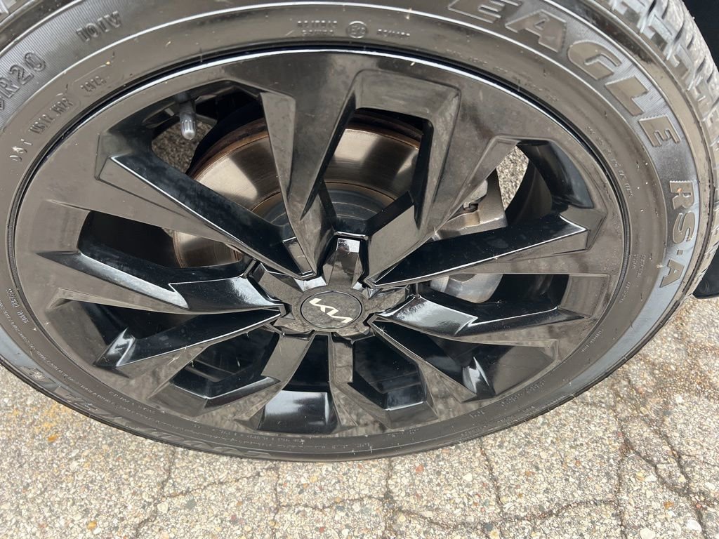 Used 2023 Kia Sorento SX image 41