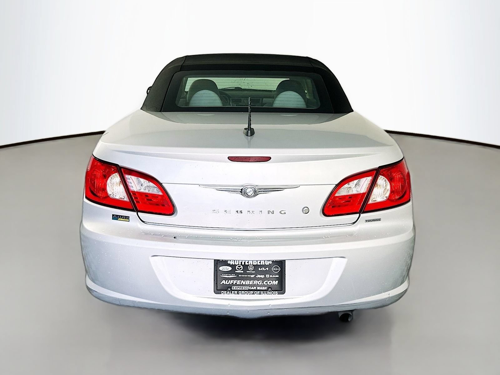Used 2008 Chrysler Sebring Touring FWD image 6